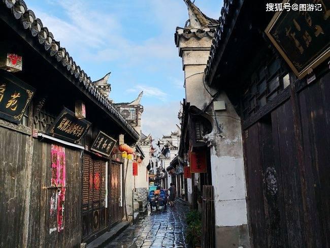 河磨玉黄白手串有棉絮值得收藏吗？游戏画面